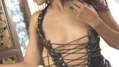 Slut in leather getting ass fucked